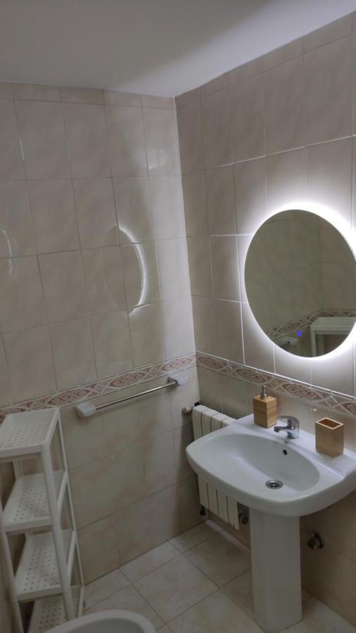 Piso Amplio Y Luminoso Cerca De La Playa..!! Apartment Piedras Blancas Ngoại thất bức ảnh