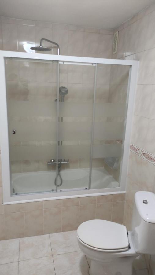 Piso Amplio Y Luminoso Cerca De La Playa..!! Apartment Piedras Blancas Ngoại thất bức ảnh